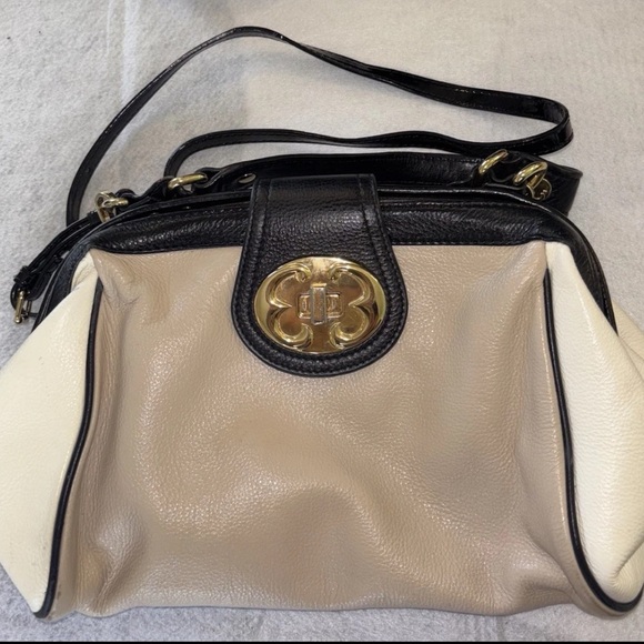 Emma Fox Classic Top Handle Satchel Bag Ivory Beige Pebbled Leather Med Frame